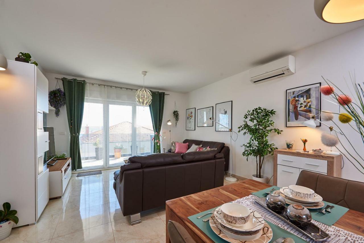 Golubica Appartement Trogir Buitenkant foto